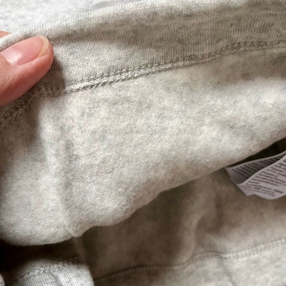 JCREW Toddler Girl Fleece Lined Sweater, size 3, NWT - Picture 4 of 7